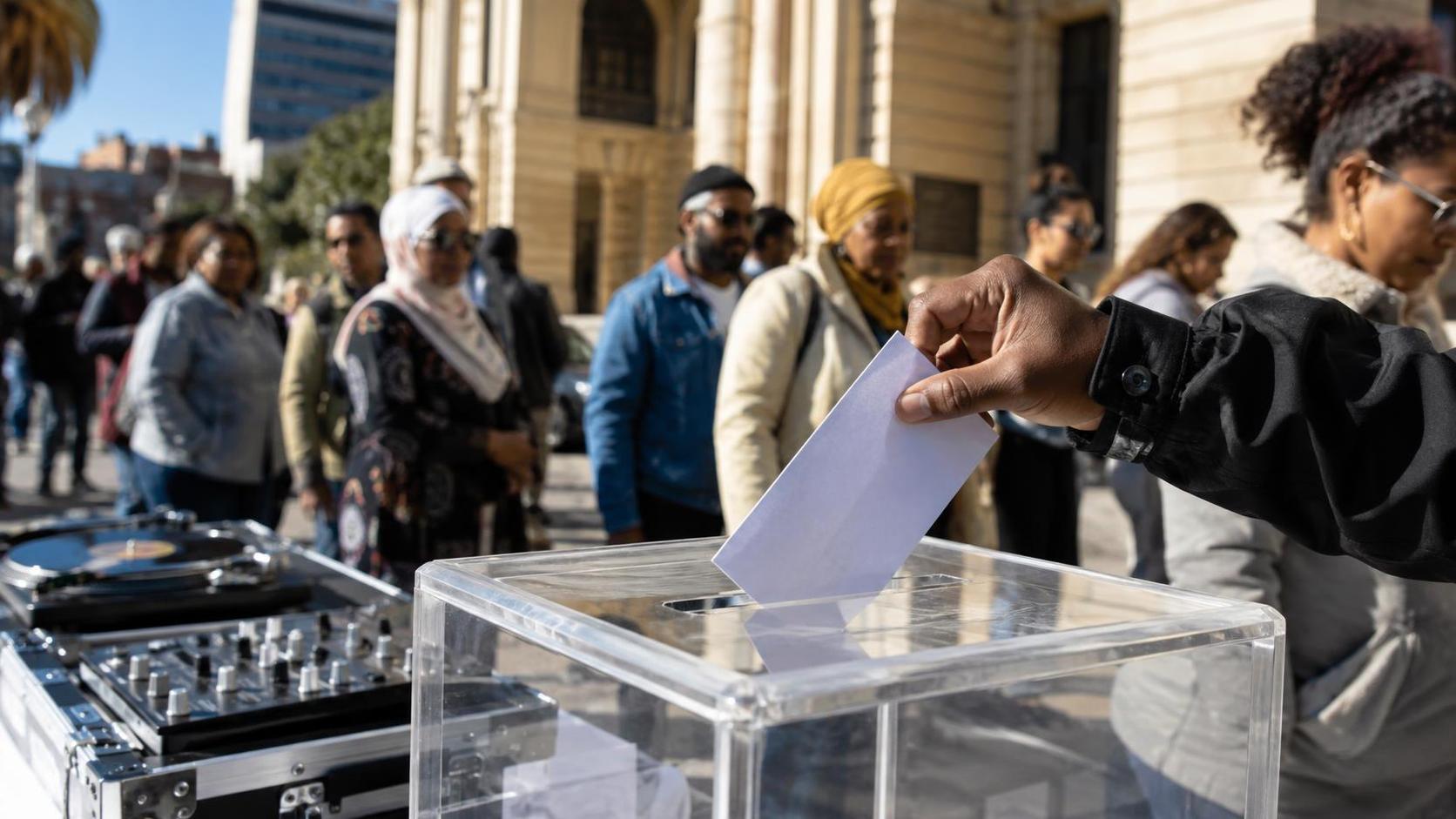 DJ Ready D Swaps Decks For PMC's Cape Town Mayor Race