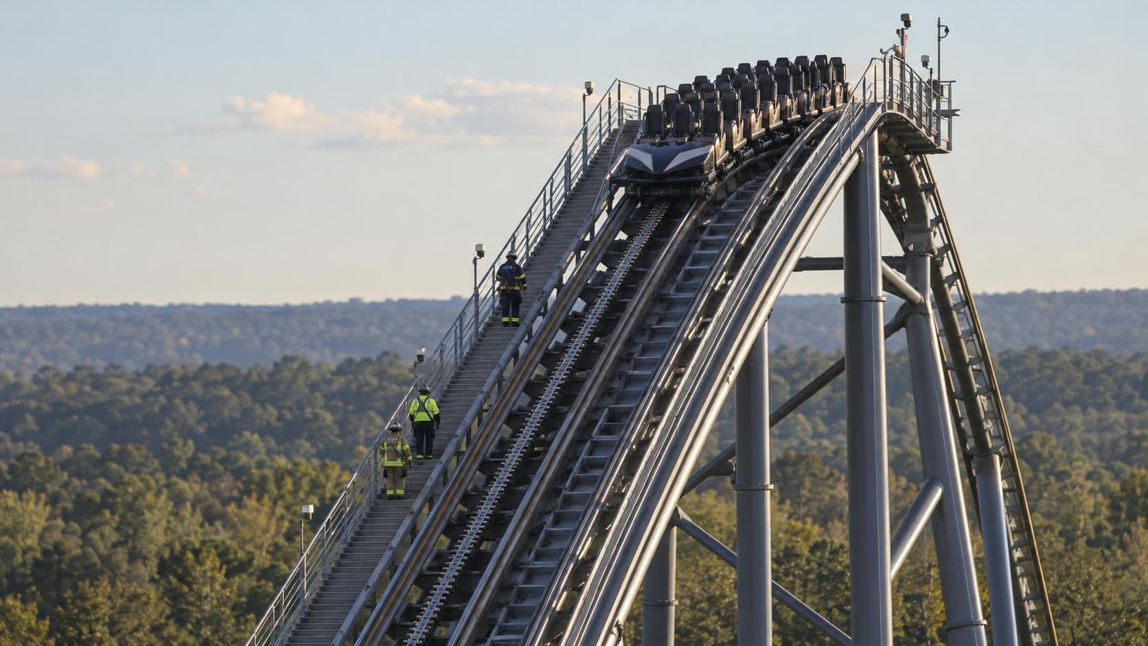 Six Flags Guest Dies As Riders Evacuate Goliath By Emergency Stairs